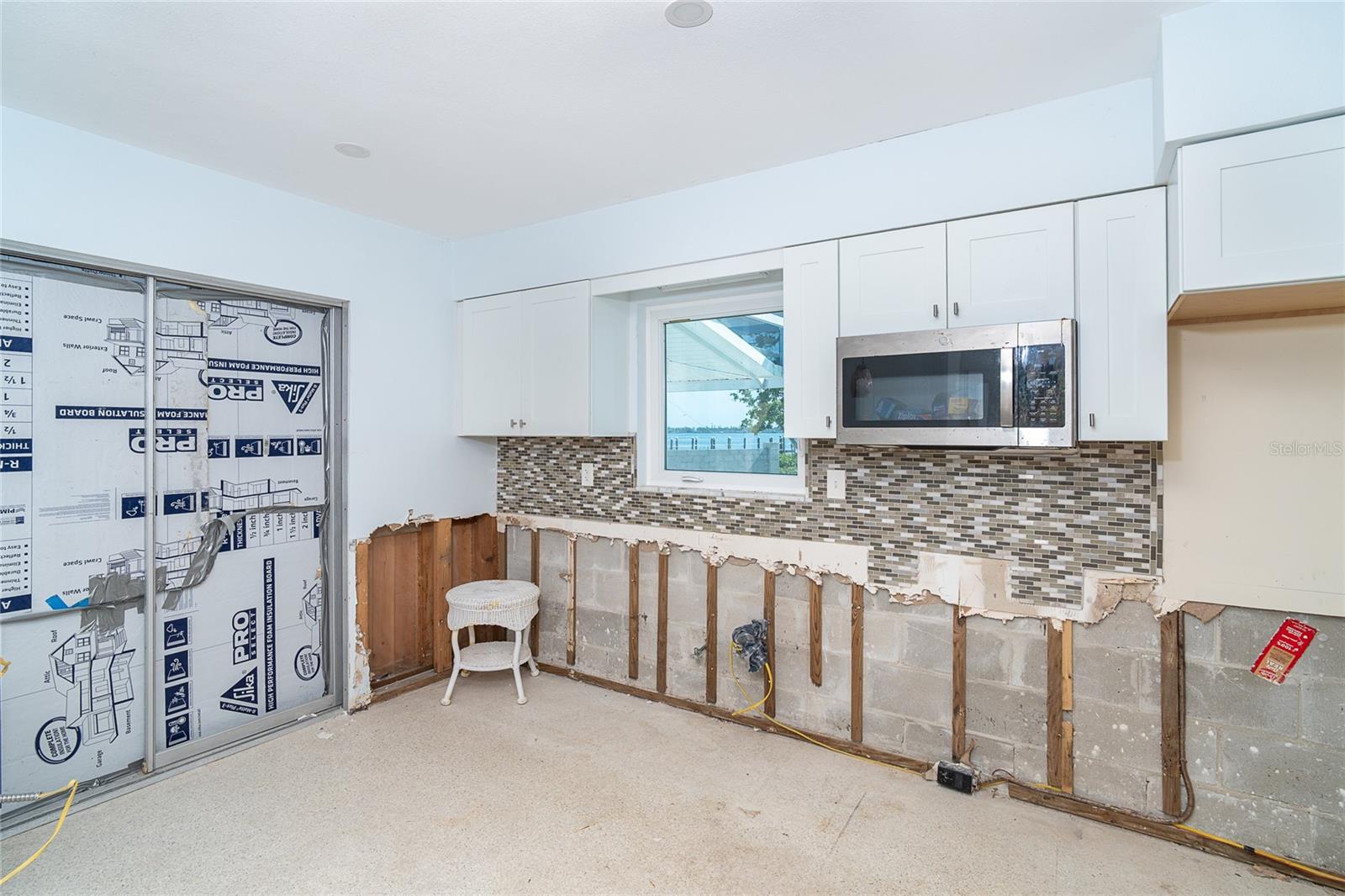 PELICAN SHORES - Residential