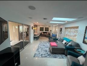 PELICAN SHORES - Residential