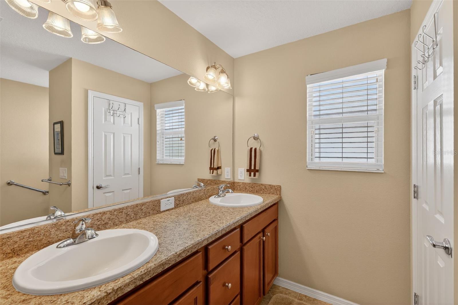 VILLAGES SUMTER - VILLAGE OF SANIBEL - Residential