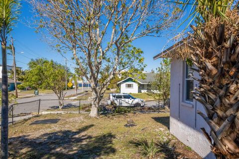 A home in BRADENTON