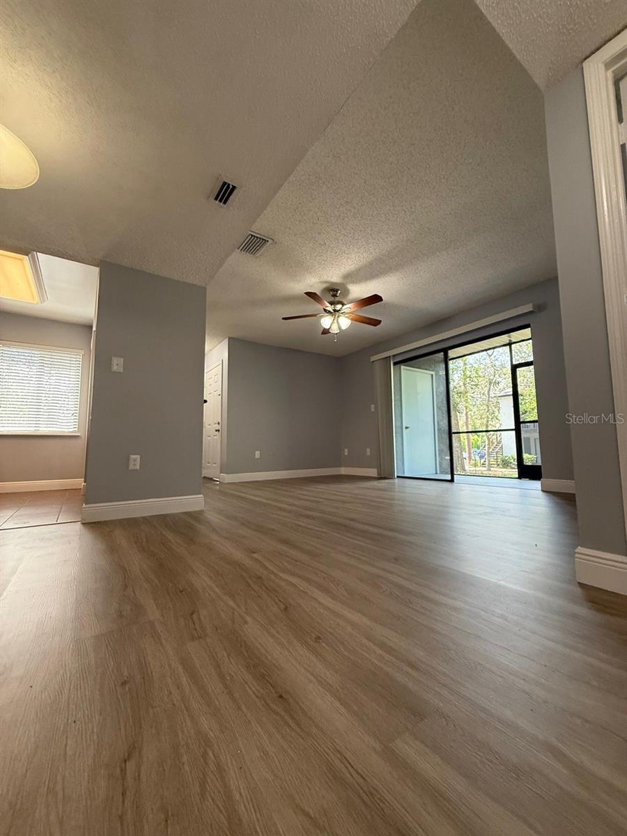 190 RIVERBEND DRIVE 102