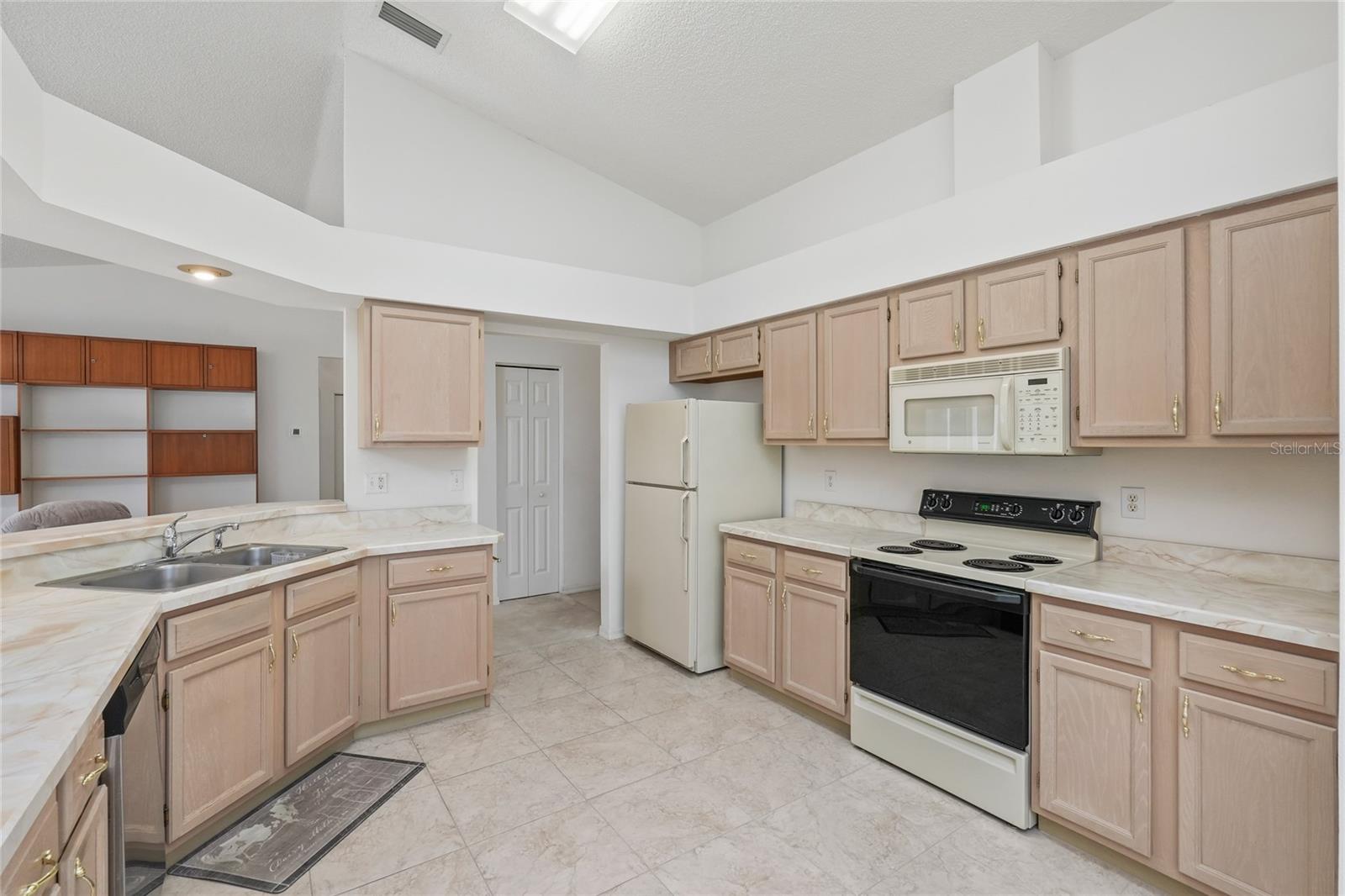 CANTERBURY VILLAGE FIRST ADD - Residential