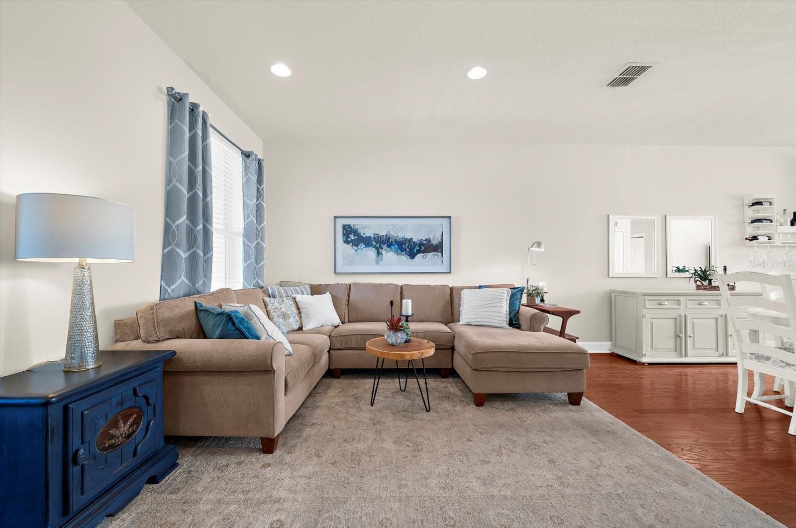 CALLISTA CAY - Residential