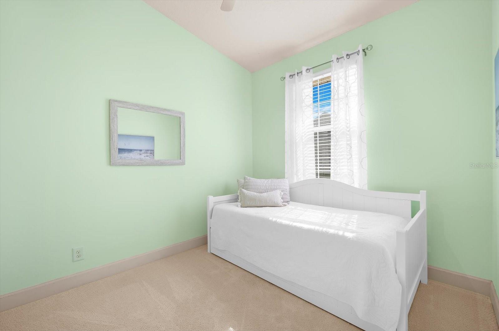 CALLISTA CAY - Residential