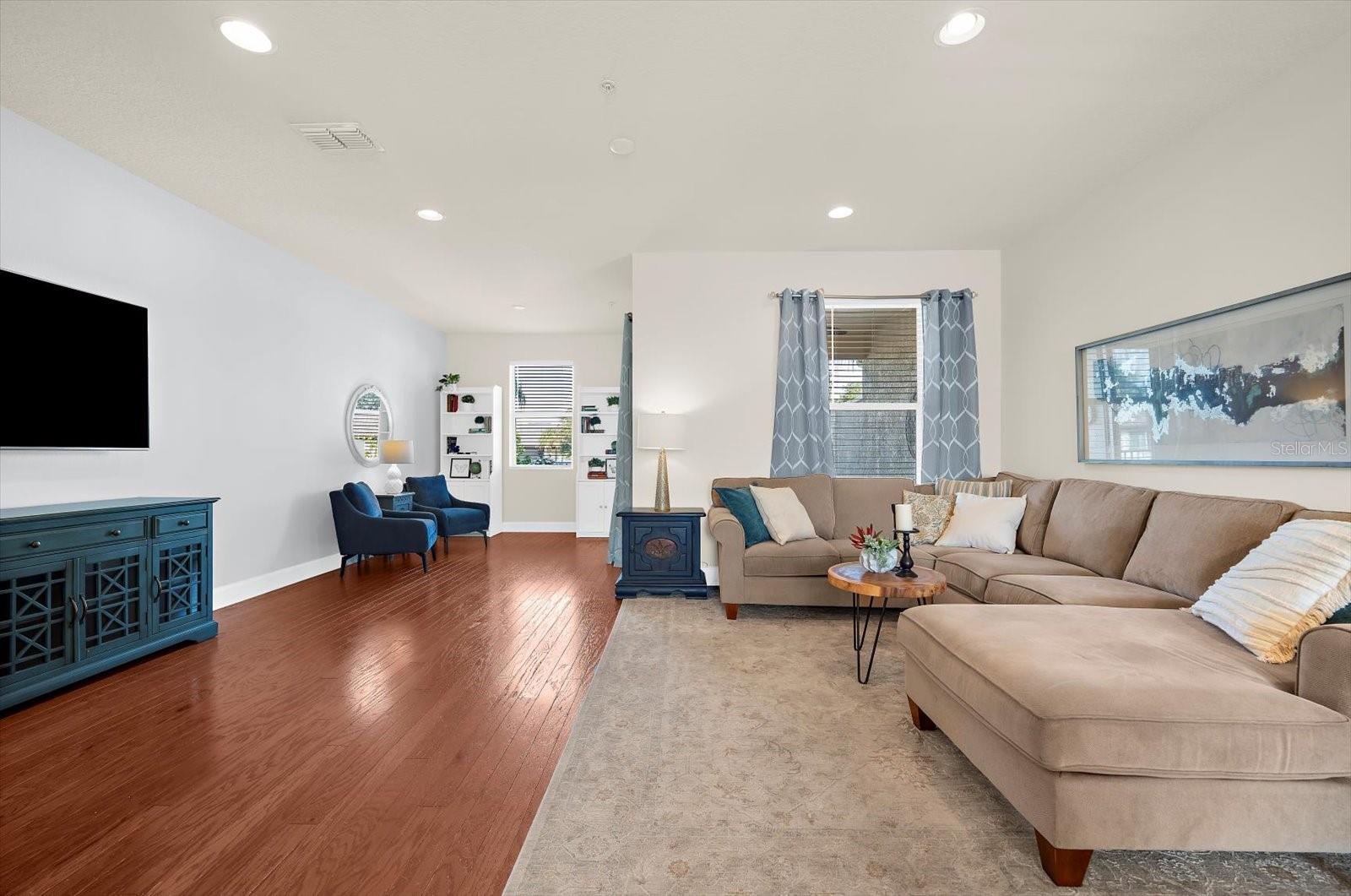 CALLISTA CAY - Residential