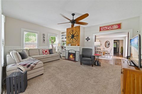 A home in APOPKA