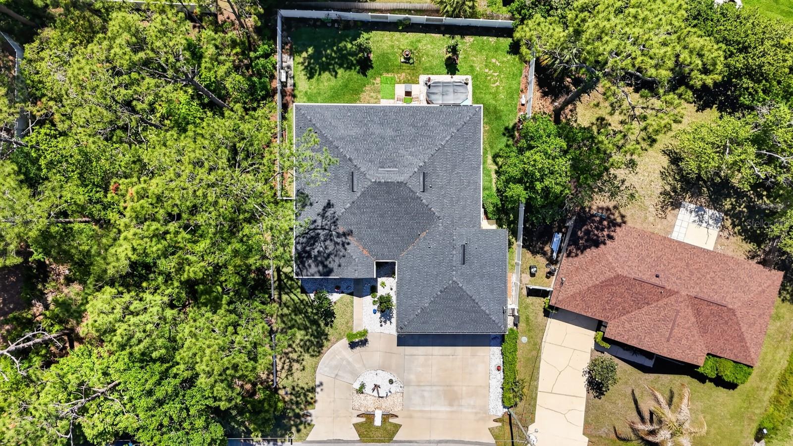 PINE LAKES - Residential