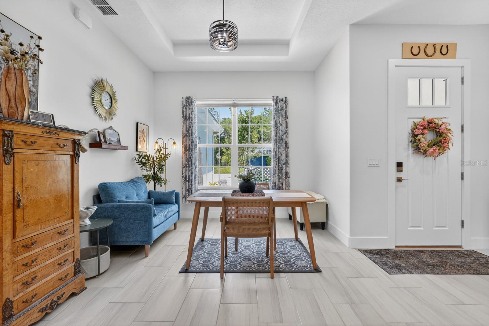 PINE LAKES - Residential