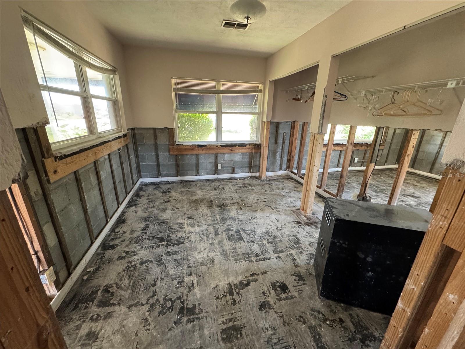 BRIGHTWATER BEACH ESTATES - Land