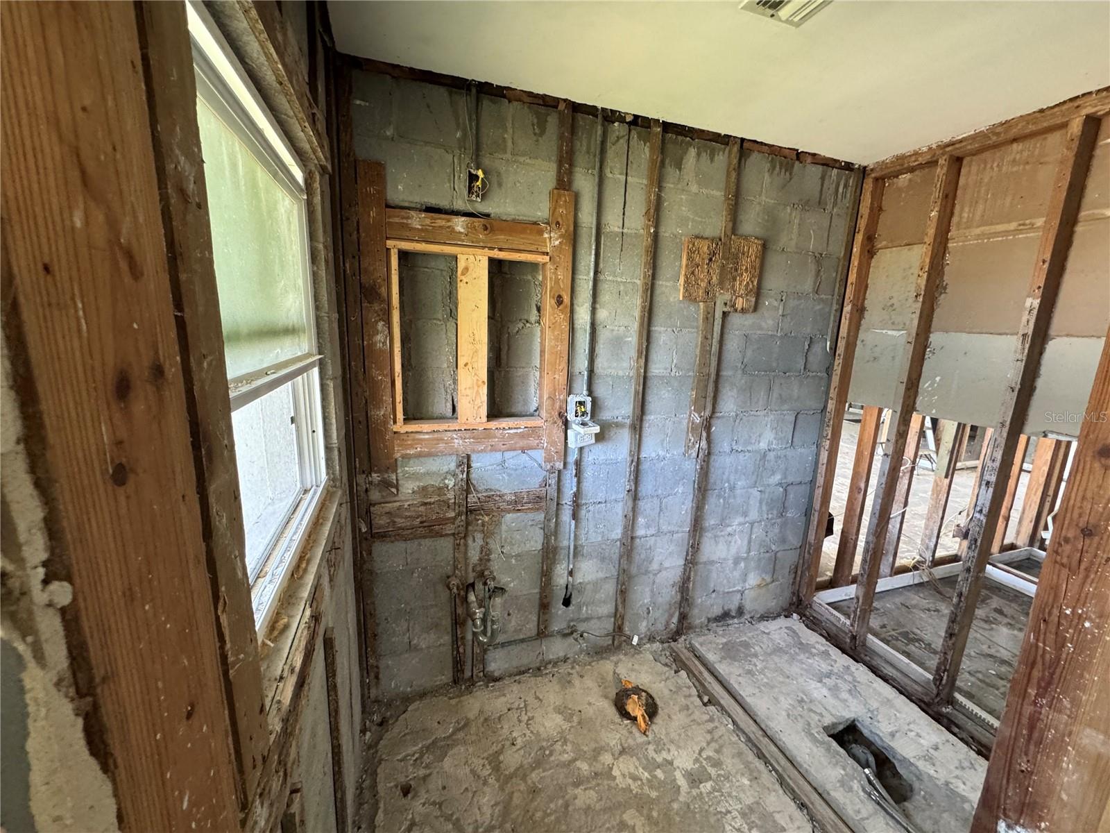 BRIGHTWATER BEACH ESTATES - Land