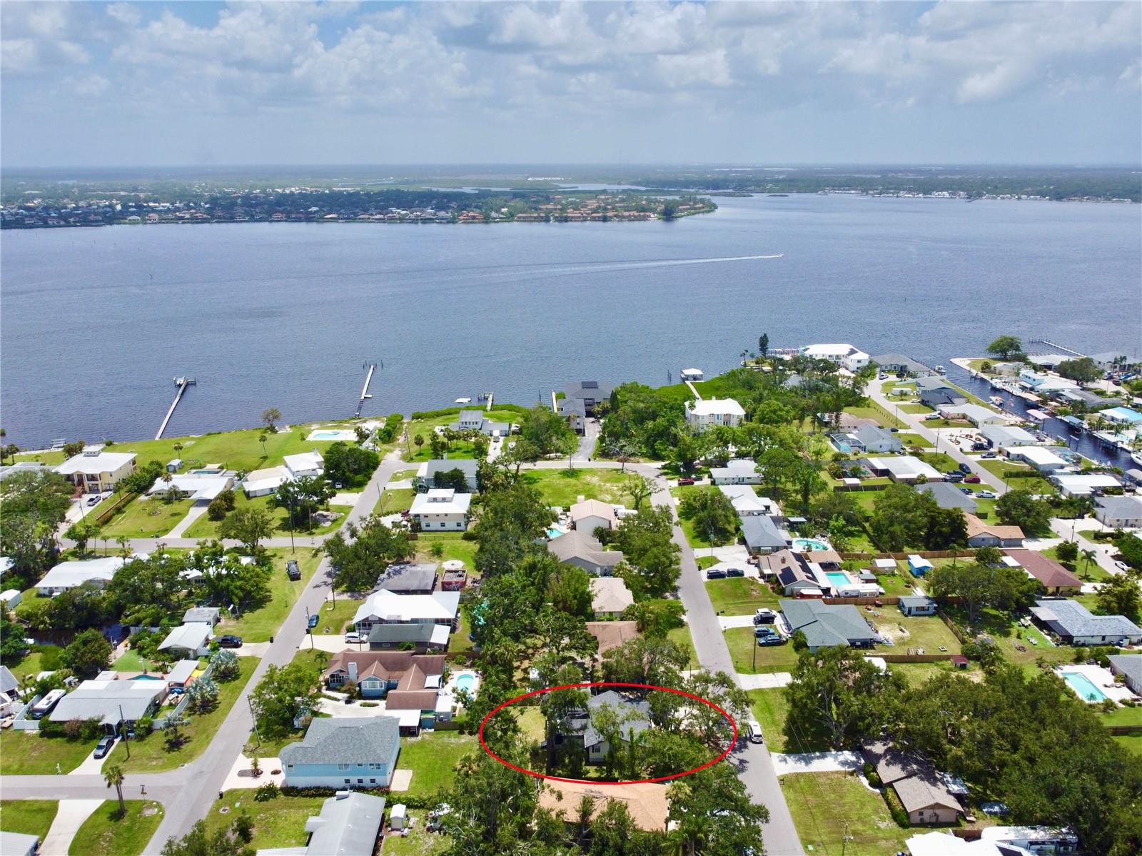 RIVERVIEW J R ETTERS - Residential