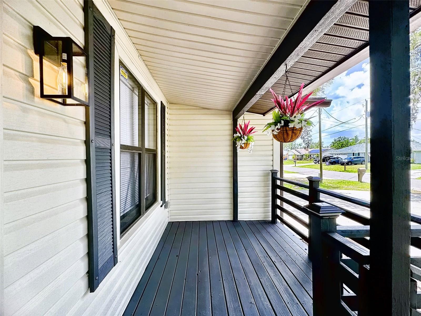 RIVERVIEW J R ETTERS - Residential