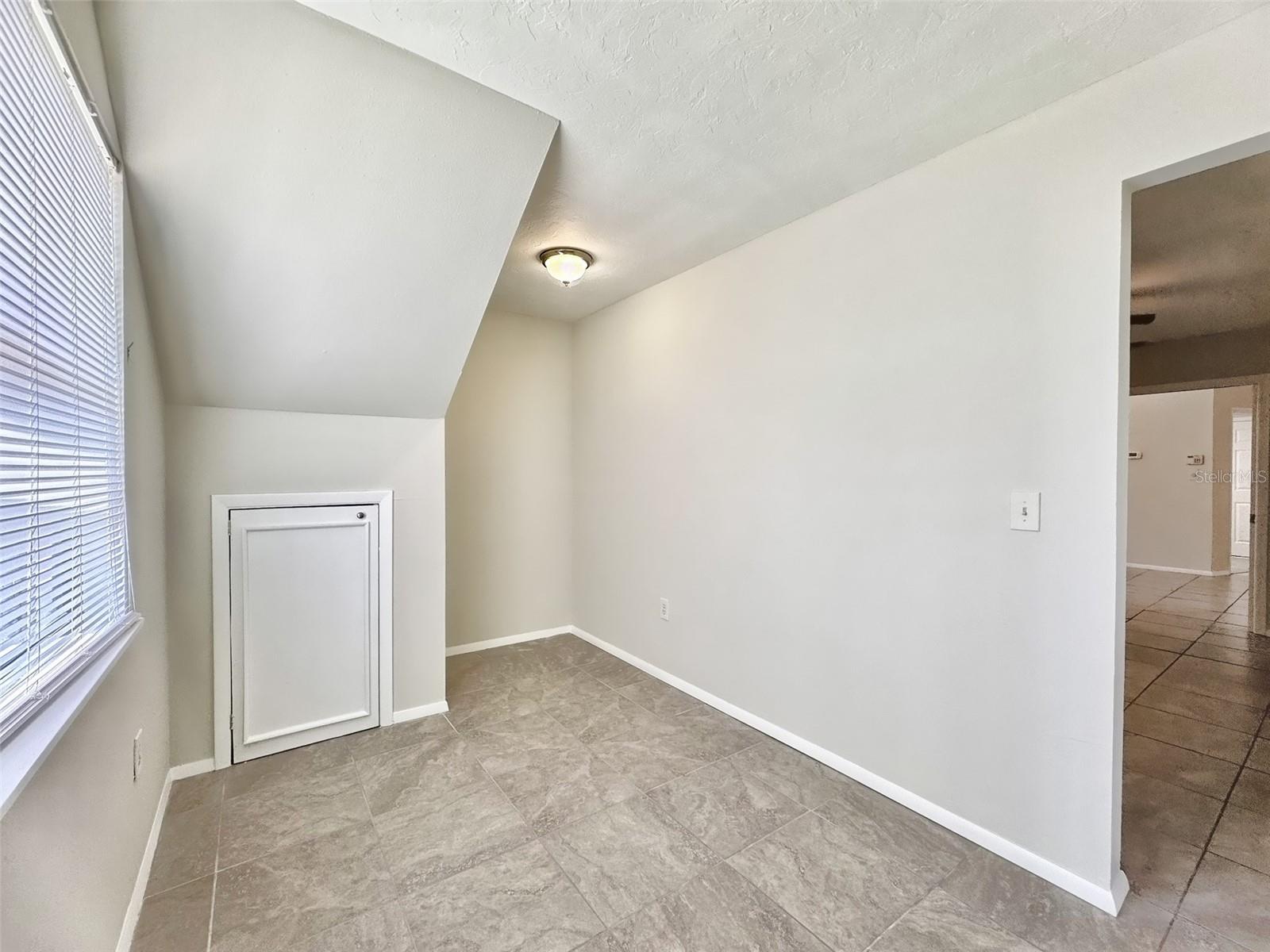 RIVERVIEW J R ETTERS - Residential