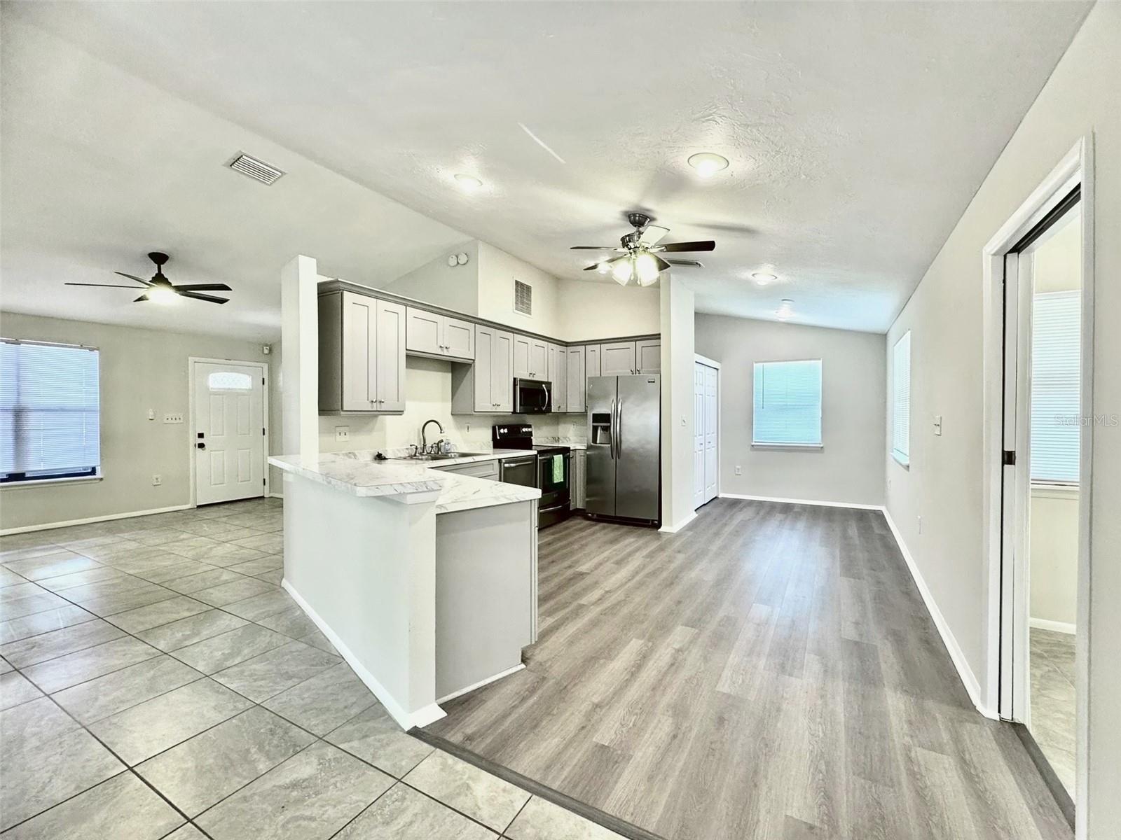 RIVERVIEW J R ETTERS - Residential