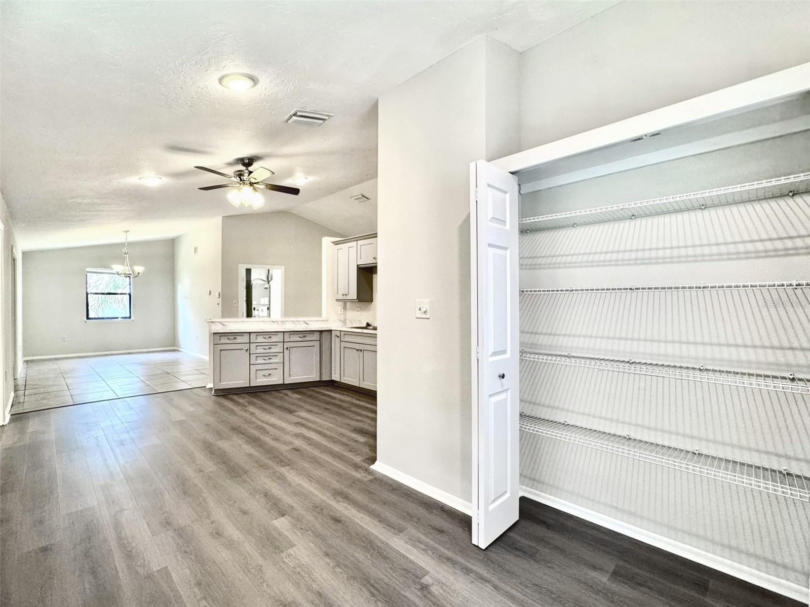 RIVERVIEW J R ETTERS - Residential