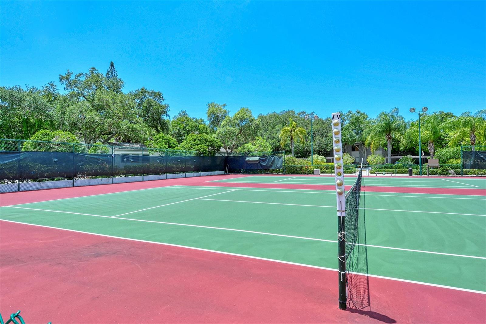 PELICAN COVE I - Residential Lease
