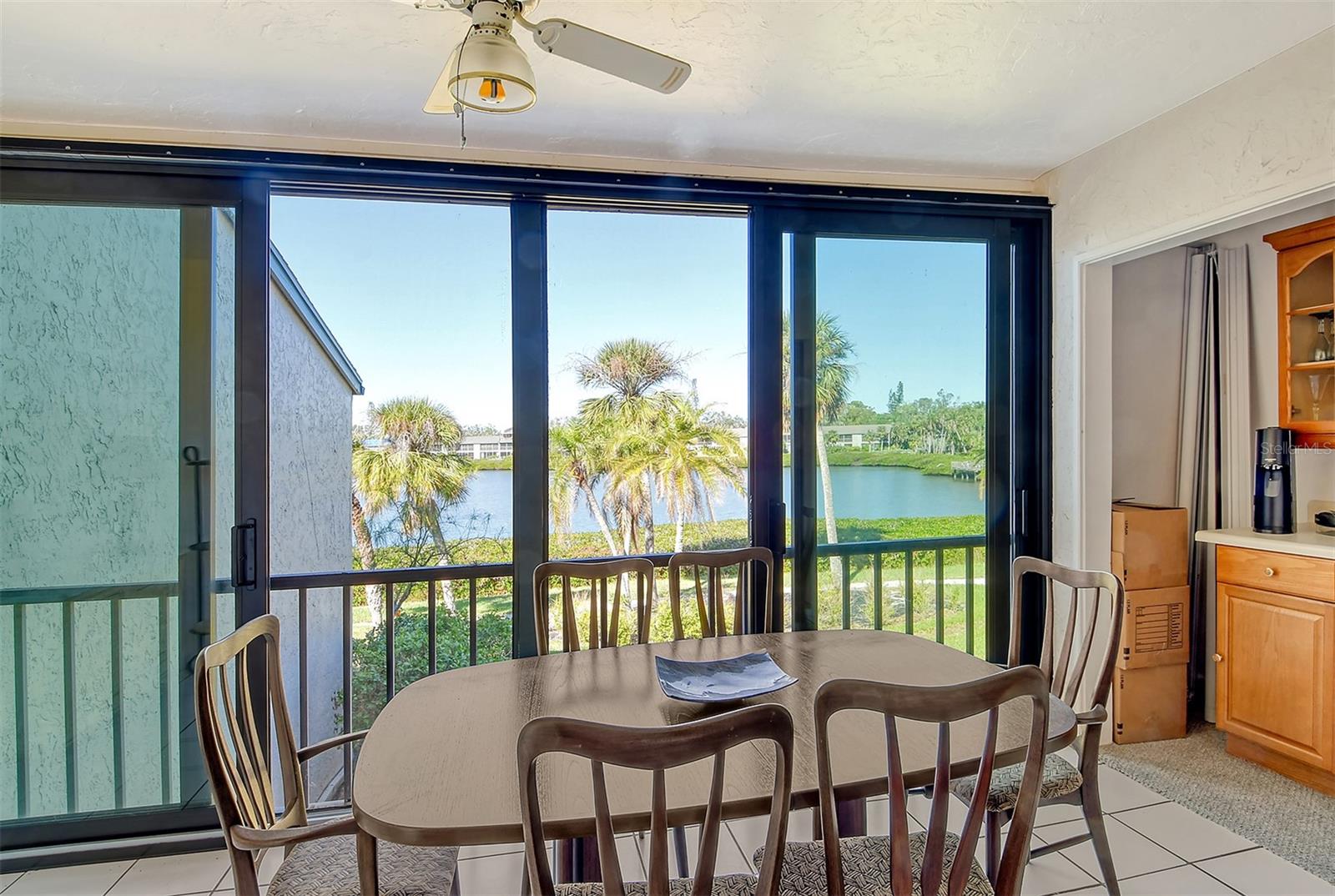 PELICAN COVE I - Residential Lease