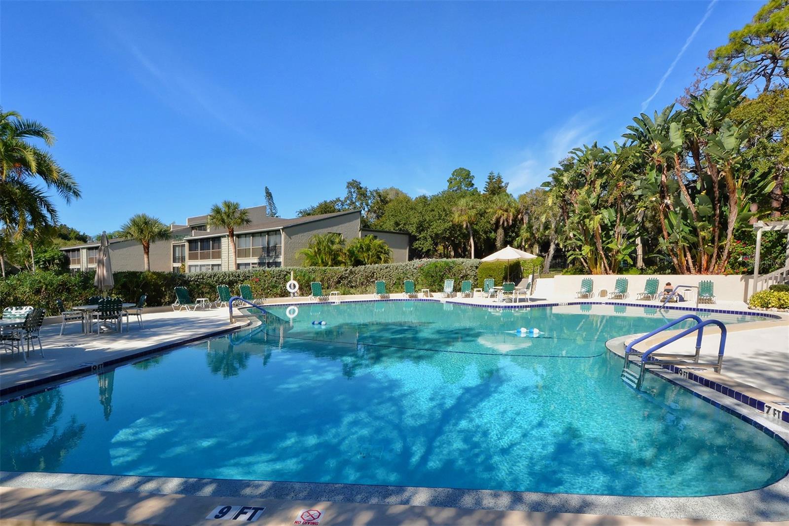 PELICAN COVE I - Residential Lease