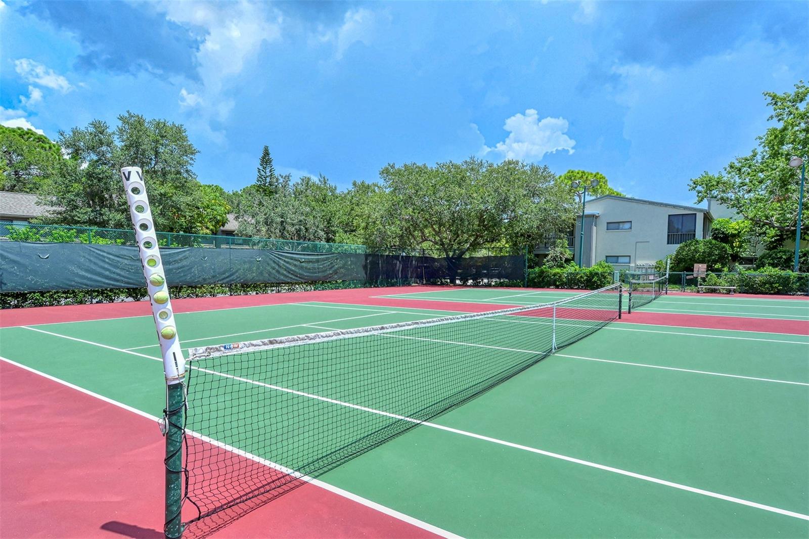 PELICAN COVE I - Residential Lease