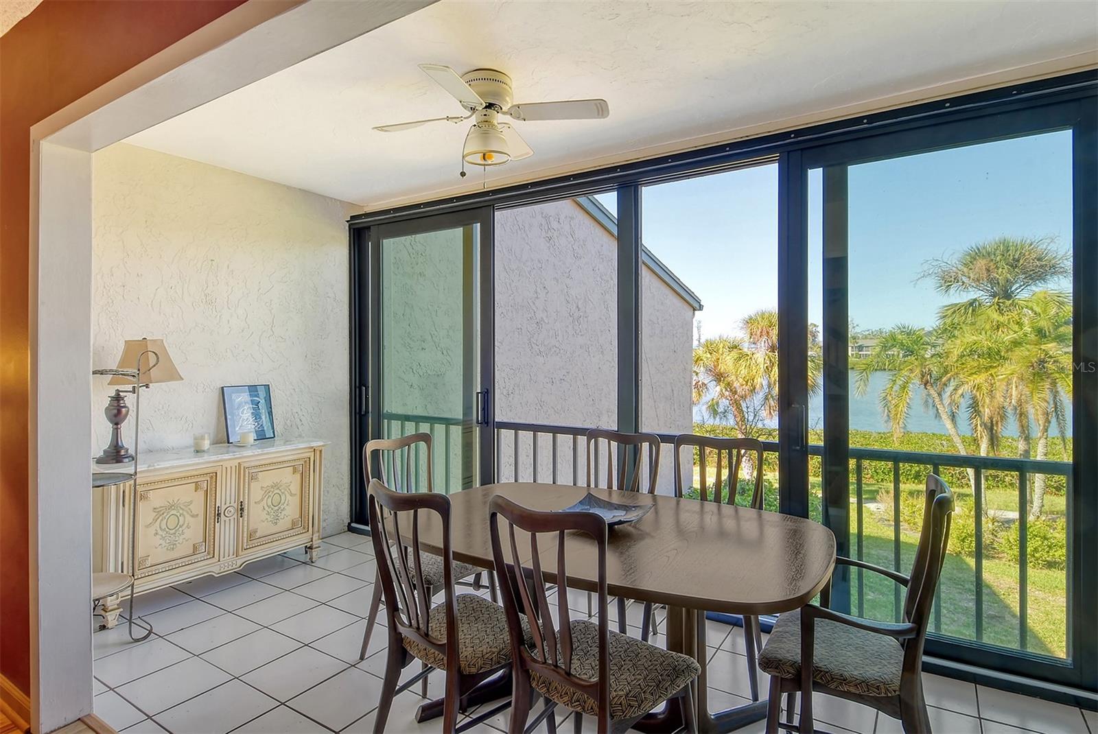 PELICAN COVE I - Residential Lease