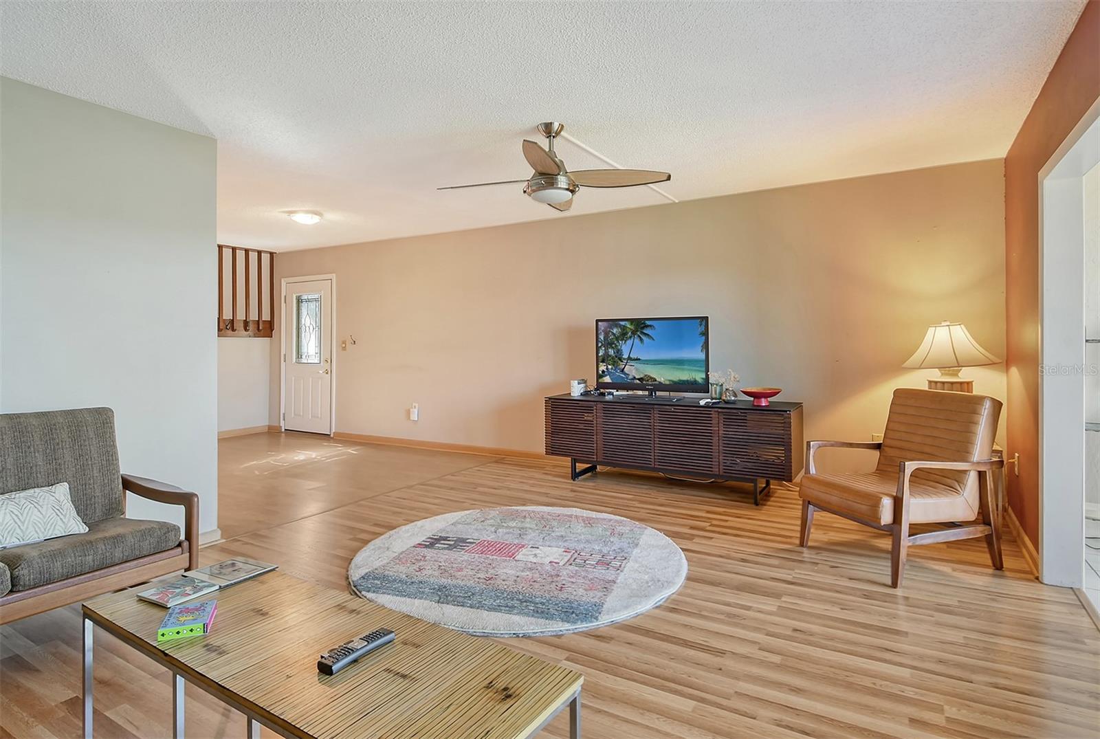PELICAN COVE I - Residential Lease