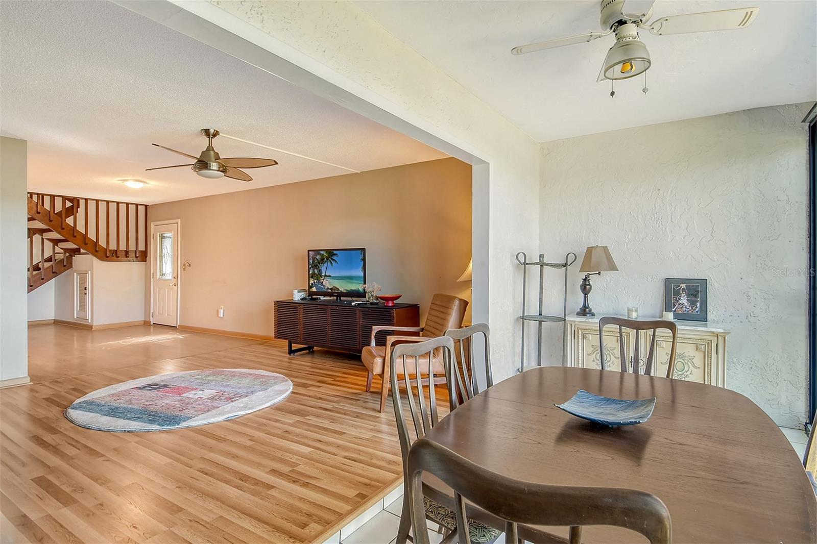 PELICAN COVE I - Residential Lease