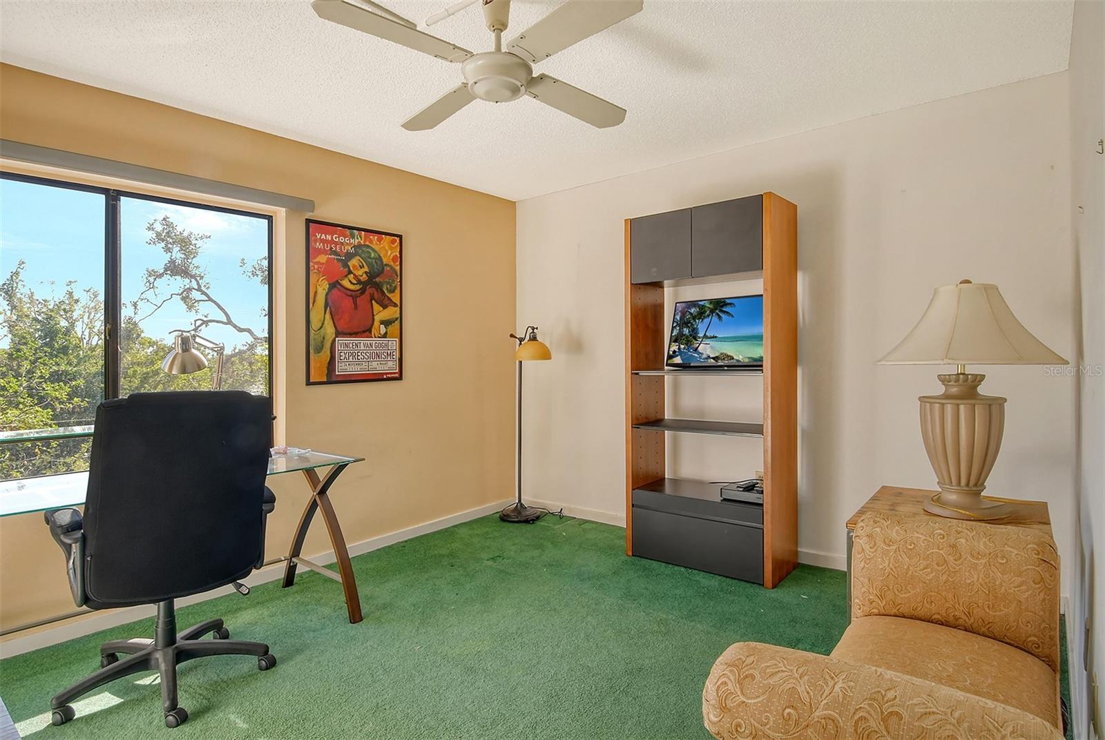 PELICAN COVE I - Residential Lease