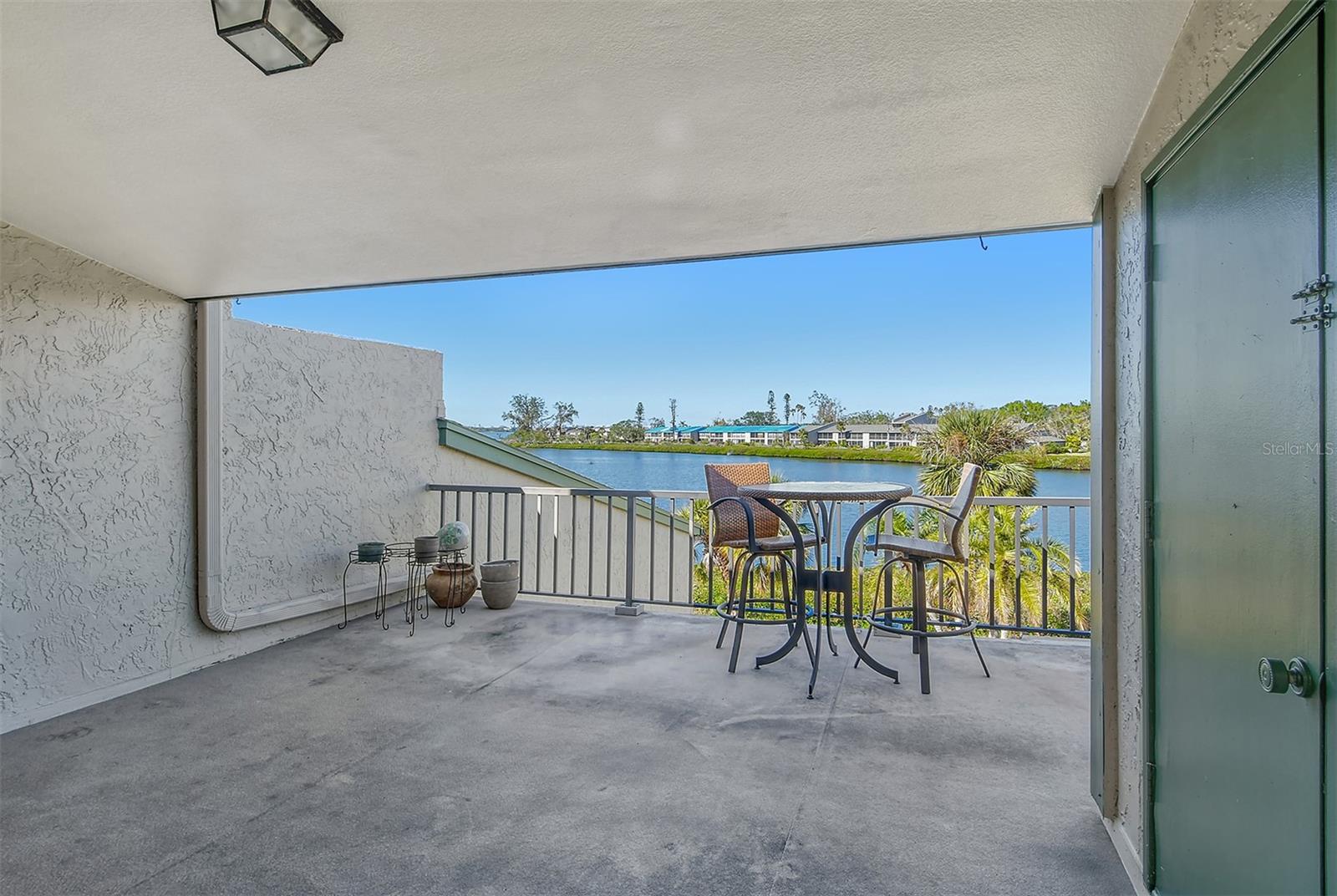 PELICAN COVE I - Residential Lease