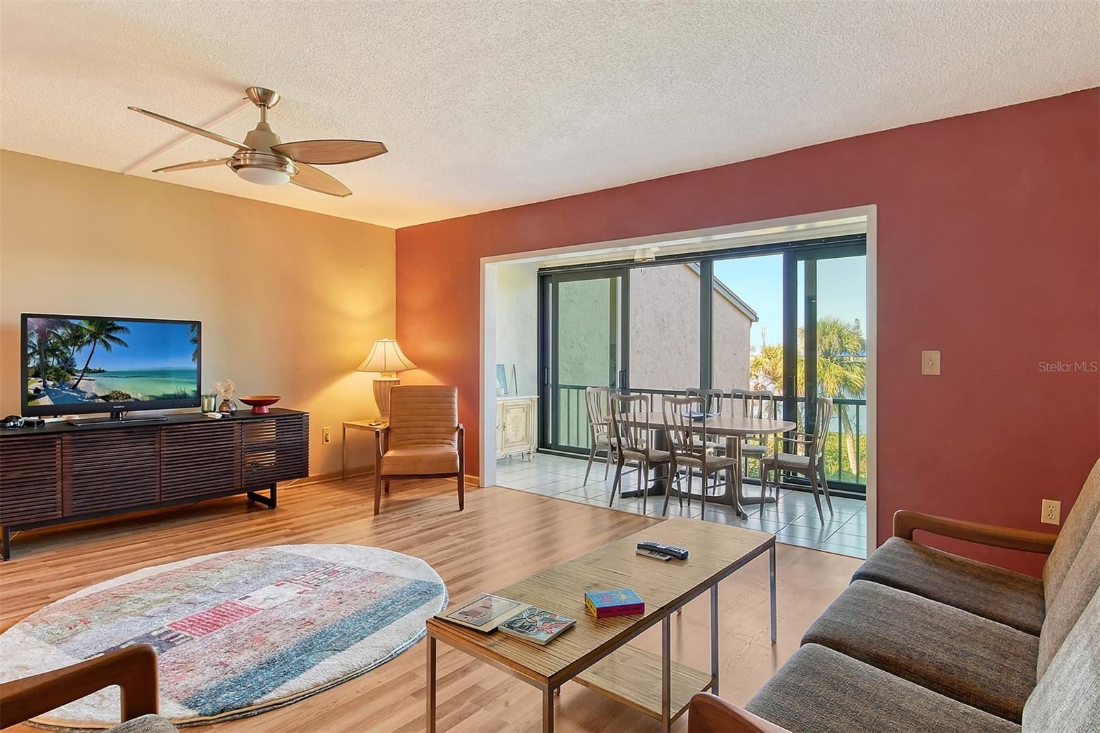PELICAN COVE I - Residential Lease