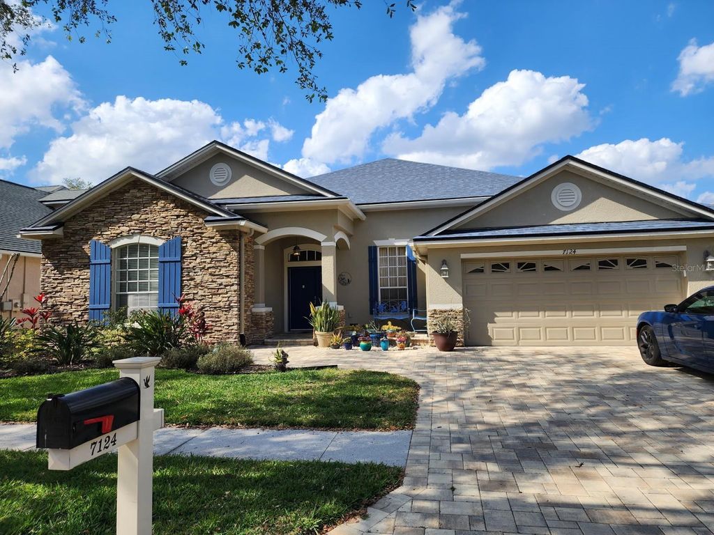 Photo of 7124 Derwent Glen Circle, Land O Lakes, FL 34637 (MLS # TB8349838)