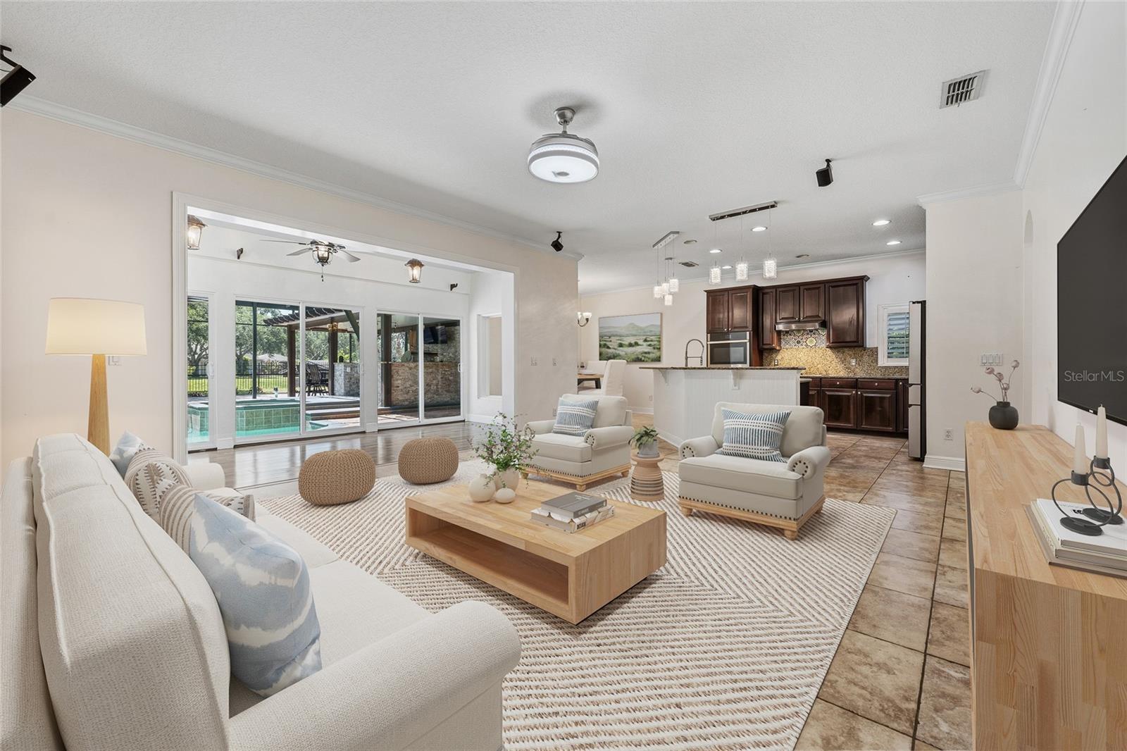 EDEN ISLE - Residential