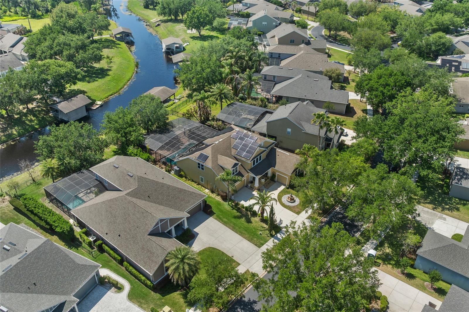 EDEN ISLE - Residential