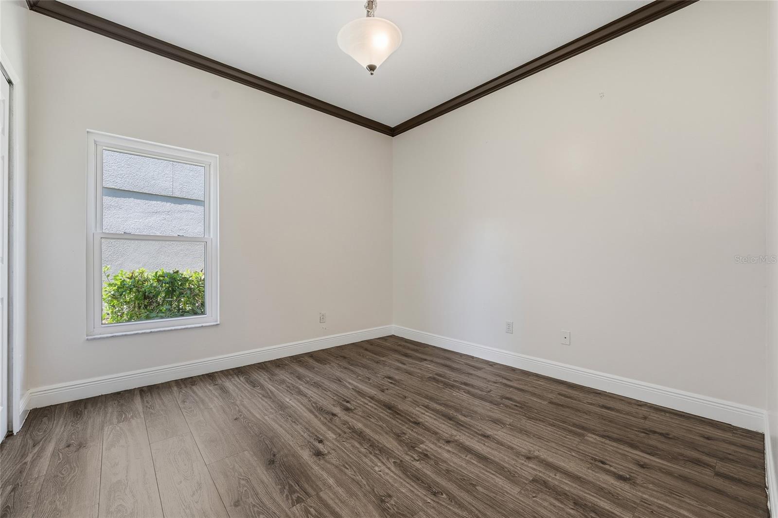 EDEN ISLE - Residential