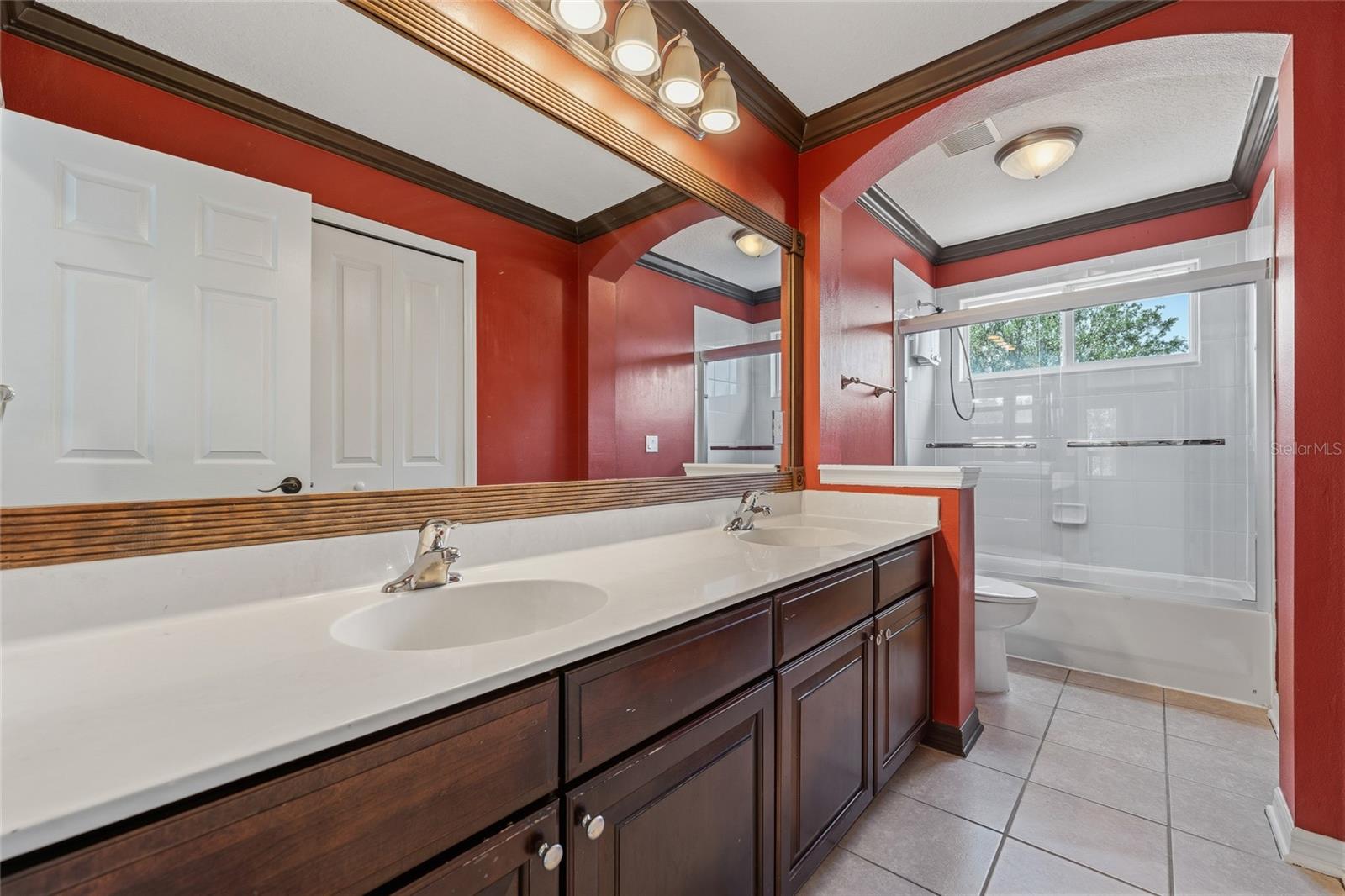 EDEN ISLE - Residential