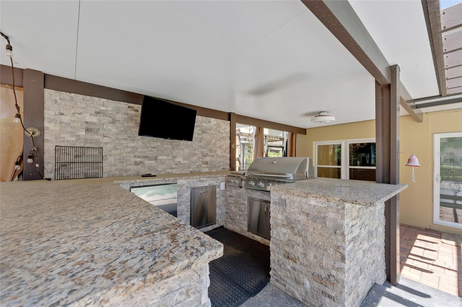 EDEN ISLE - Residential