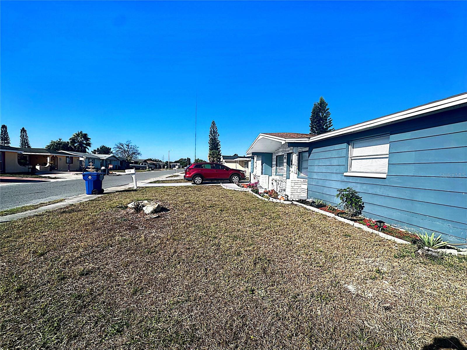 HOLIDAY LAKE ESTATES - Residential