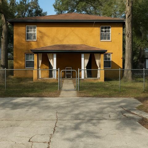 1210 E SENECA AVENUE TAMPA FL 33612