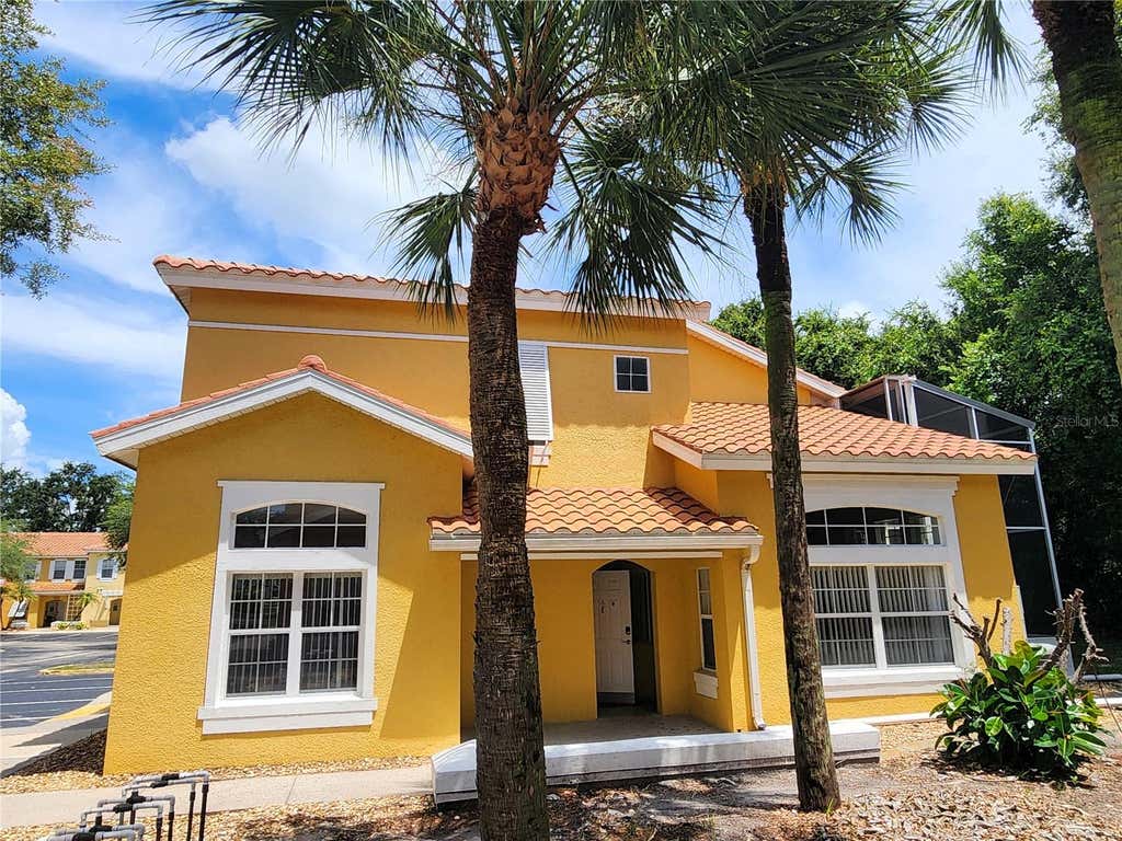 Photo of 1013 Park Ridge Circle, Kissimmee, FL 34746 (MLS # S5155216)