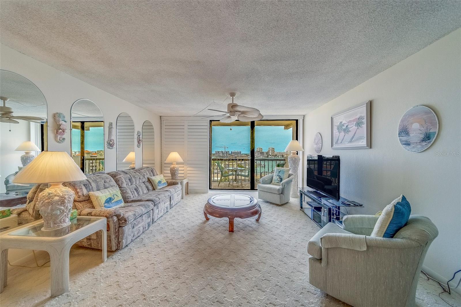400 ISLAND WAY 705