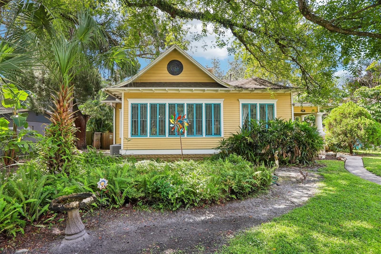 204 W THOMAS STREET