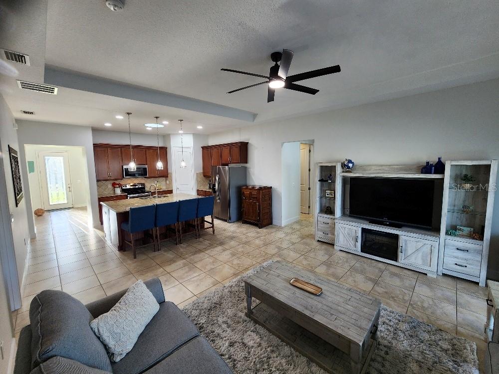 WATERS EDGE PH XII - Residential