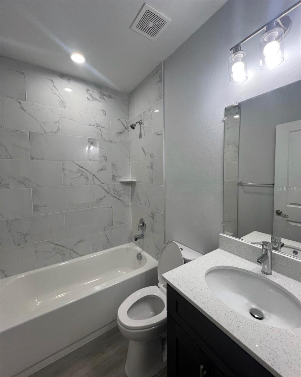 519 BLACKBIRD LANE A & B