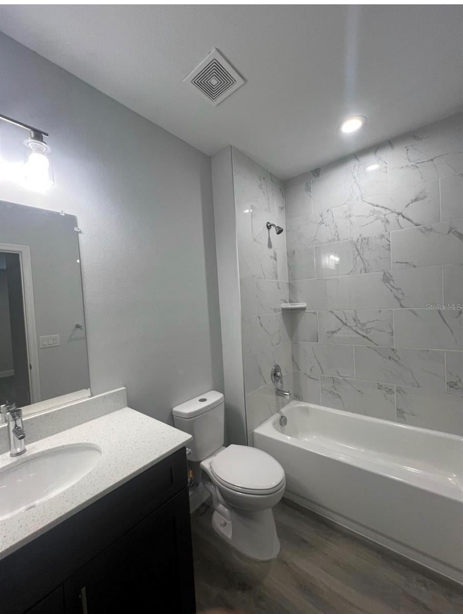 519 BLACKBIRD LANE A & B