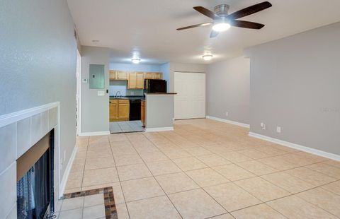 Condominium in ALTAMONTE SPRINGS FL 415 LAKEPOINTE DRIVE 8.jpg