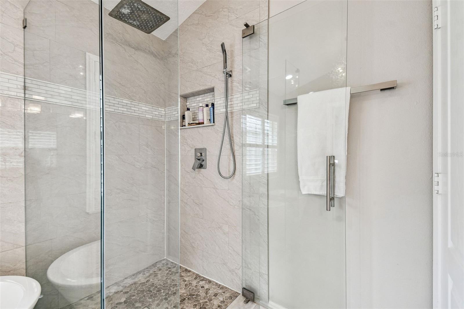 LEXINGTON OAKS VILLAGE 32A 33 - Residential