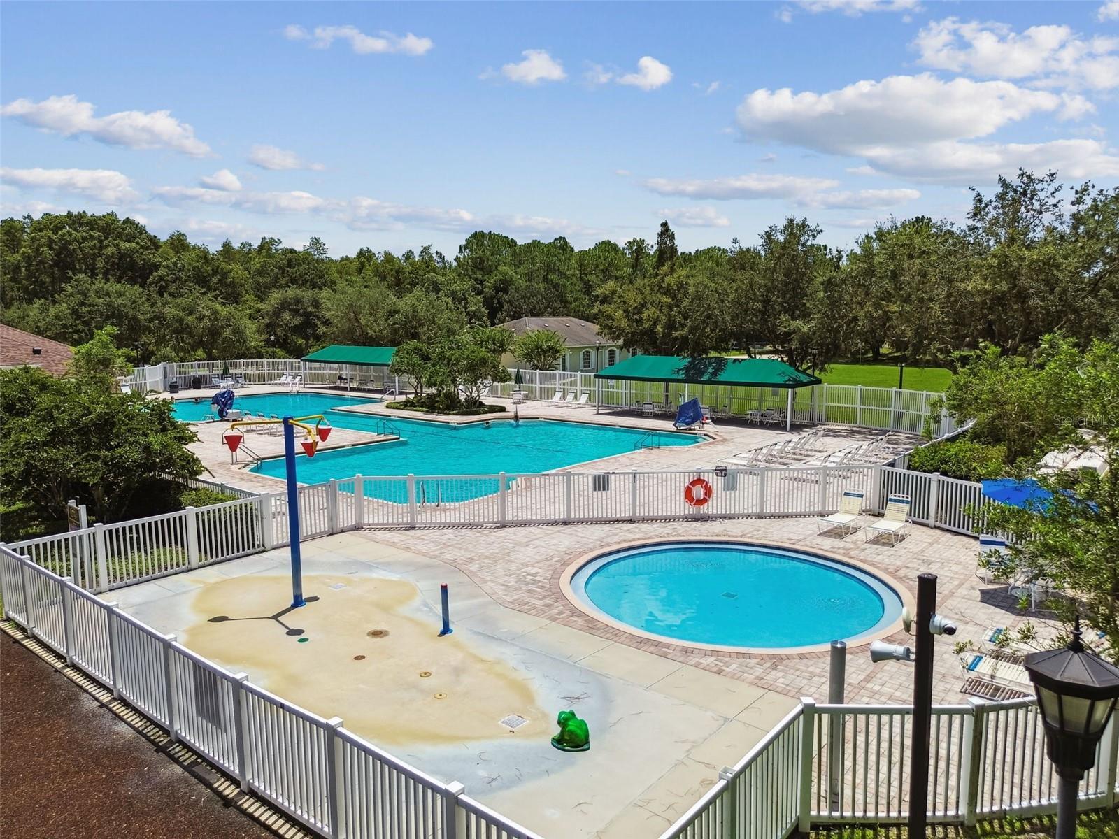LEXINGTON OAKS VILLAGE 32A 33 - Residential