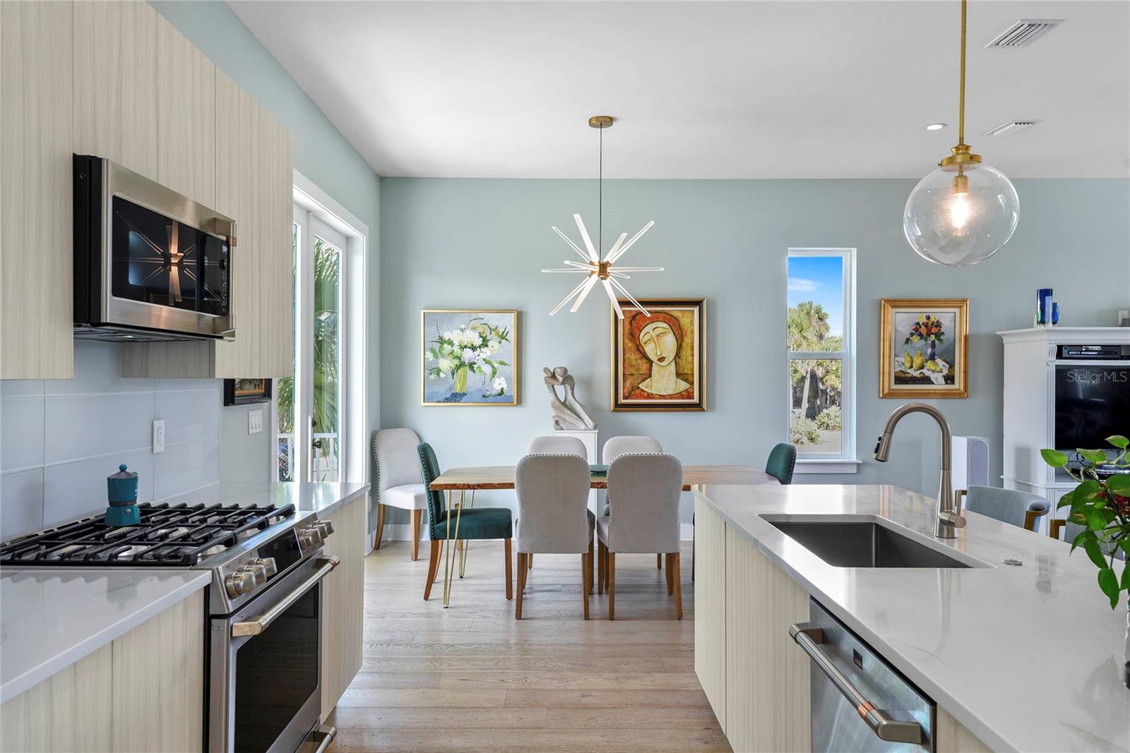 RIVERSIDE LANDING PH 01 - Residential