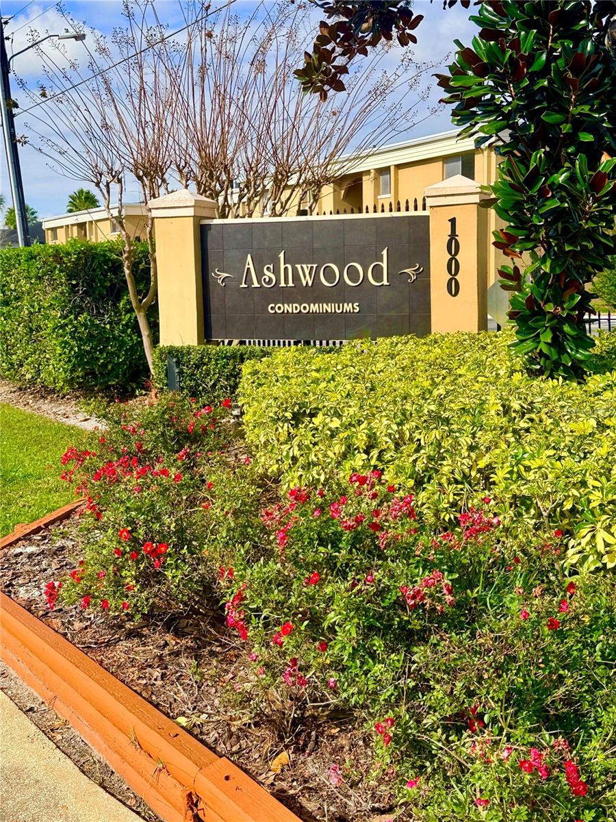 ASHWOOD CONDOMINIUM ASSOCIATION - Residential