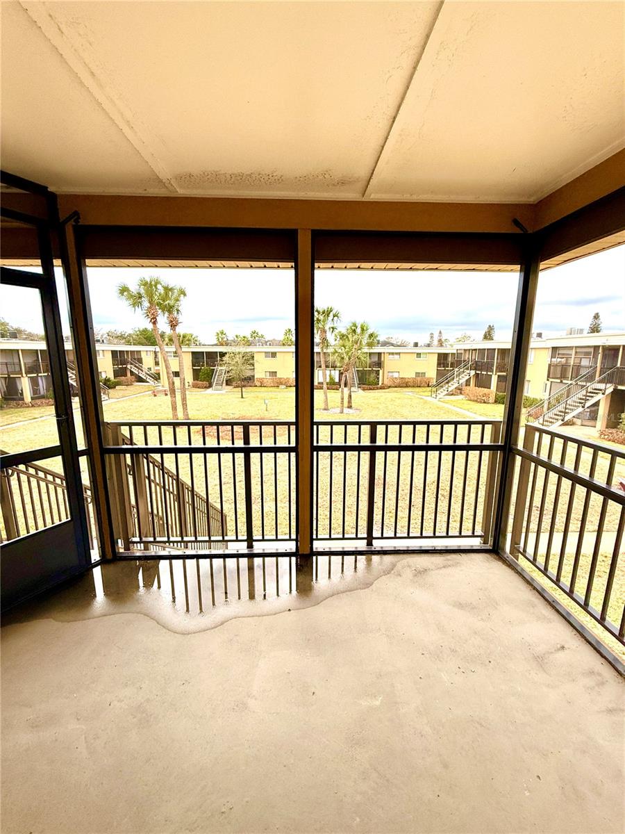 ASHWOOD CONDOMINIUM ASSOCIATION - Residential