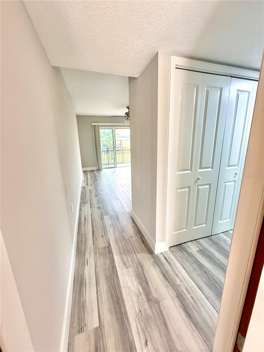 ASHWOOD CONDOMINIUM ASSOCIATION - Residential